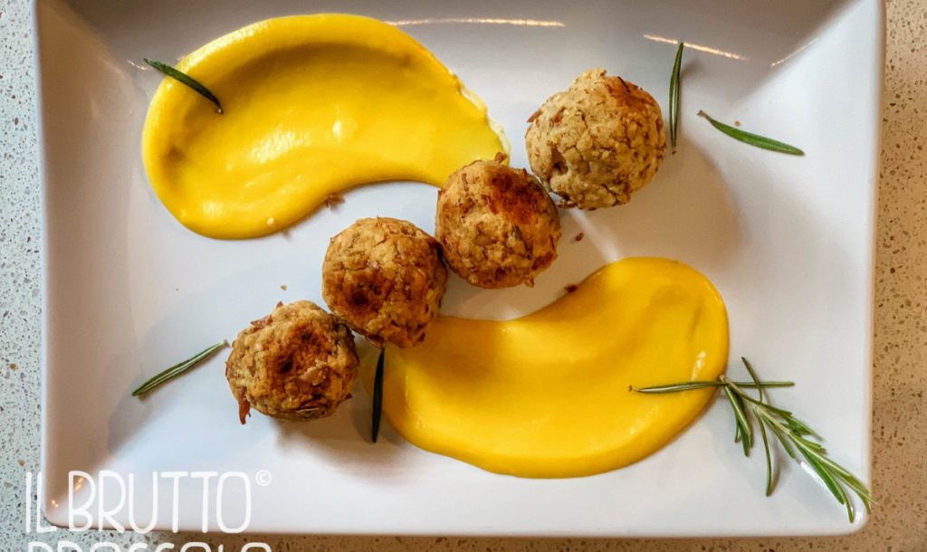 Polpettine al profumo di rosmarino con crema di zucca e ...
