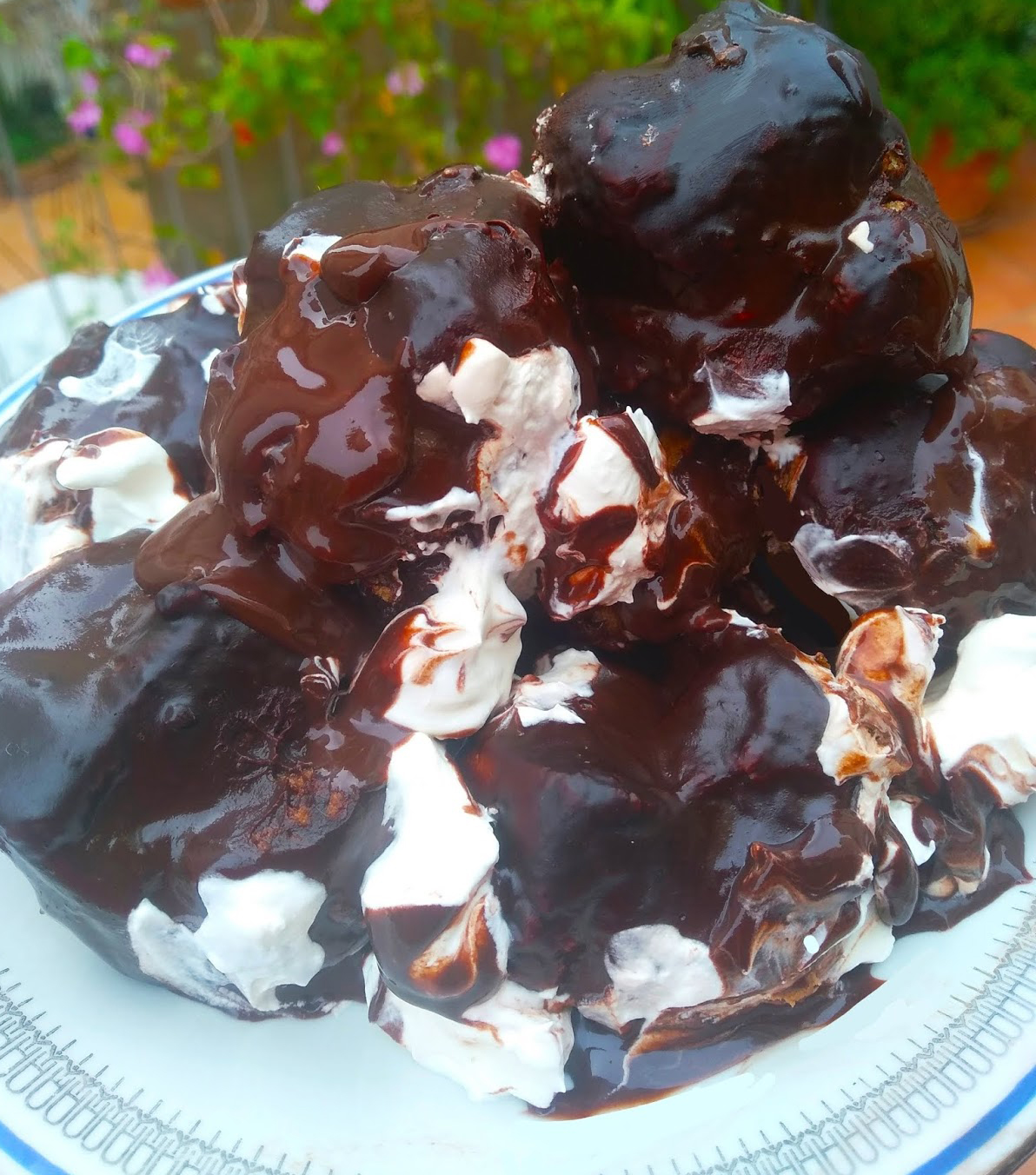 profiteroles