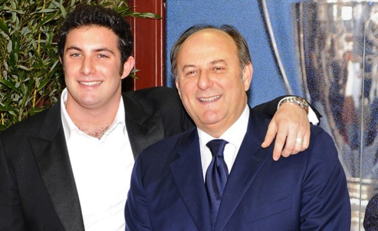 Quanti Anni Ha Il Figlio Di Gerry Scotti