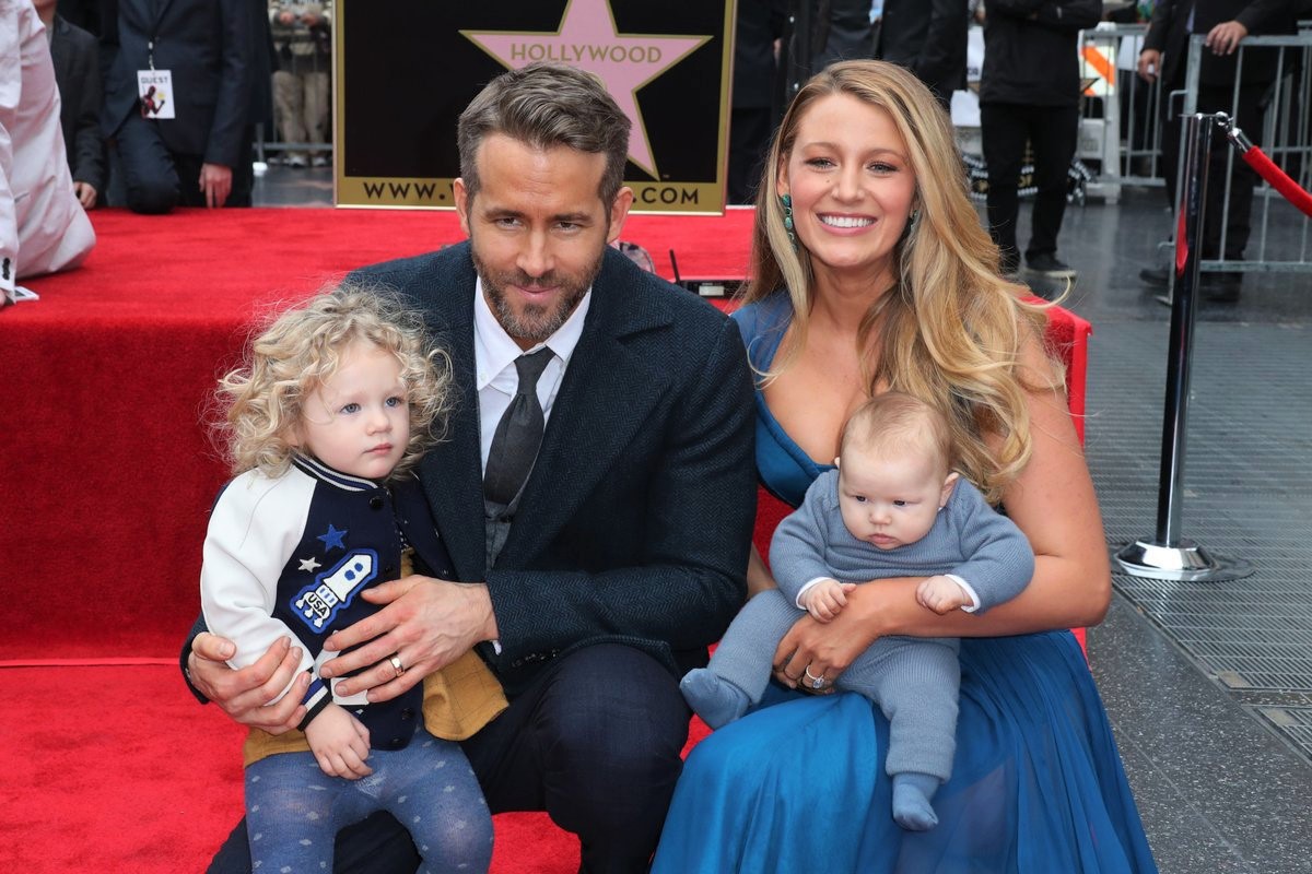 blake-lively-dopo-la-gravidanza blake-lively-dopo-la-gravidanza